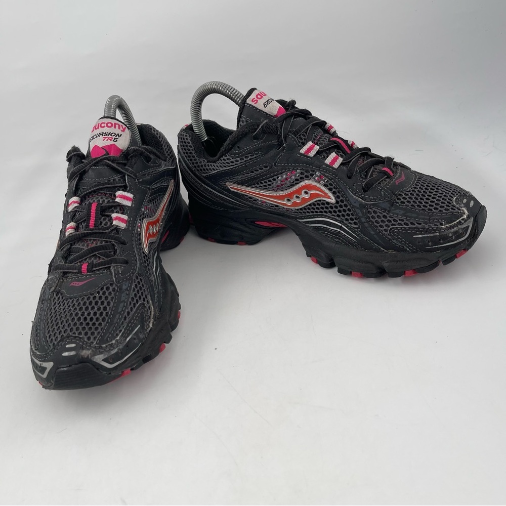 Saucony Women’s Excursion TR 8 -SZ 7.5- Black Pink Running Shoes Sneakers - Picture 6 of 14